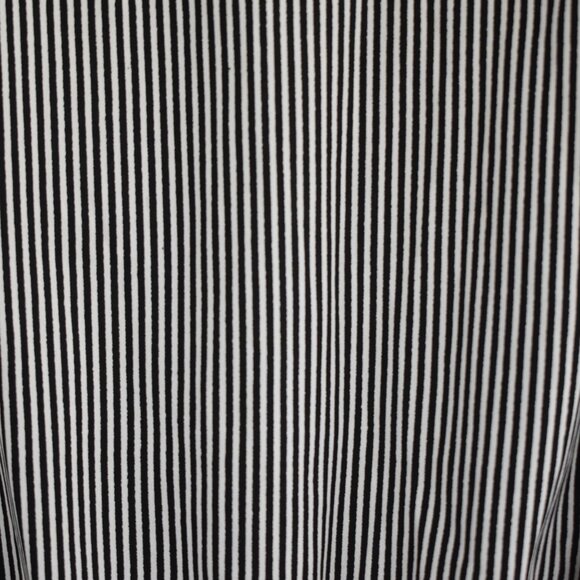 Truth NYC Asymetrical Dress Black & White Striped Size Medium - Picture 6 of 6